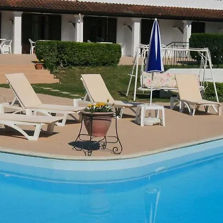 Summer Wine Friendly Semesteranläggning (resort) 2*